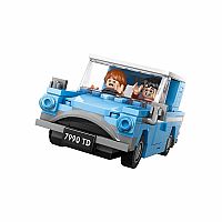 LEGO® Harry Potter™: Flying Ford Anglia™ 