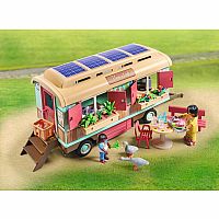 Playmobil Cosy Cafe with Vegetable Garden