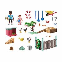 Playmobil My Life: Small Chicken Farm