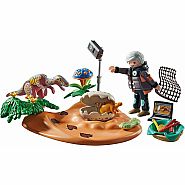 Playmobil Dinos: Stegosaurus Nest with Egg Thief