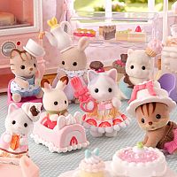 Calico Critters Collectibles: Baking Baby Party Series