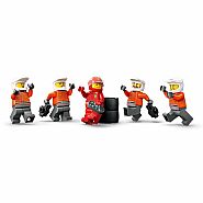 LEGO® City: F1® Pit Stop & Pit Crew with Ferrari Car