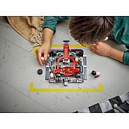 LEGO® City: F1® Pit Stop & Pit Crew with Ferrari Car