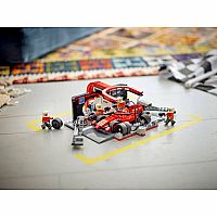 LEGO® City: F1® Pit Stop & Pit Crew with Ferrari Car