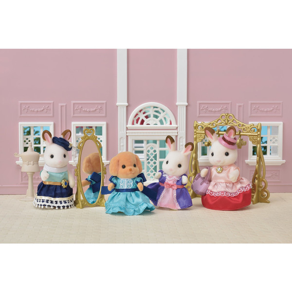 CALICO CRITTERS TOWN BOUTIQUE FASHION SET Timeless Toys Ltd