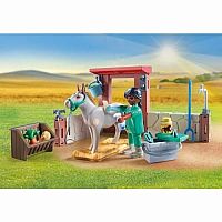 Playmobil Farmyard Vet