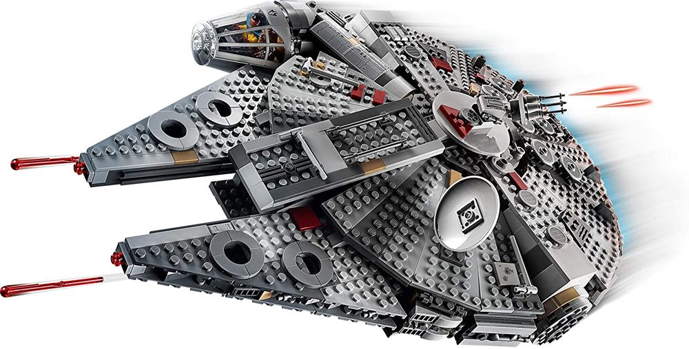 LEGO Star Wars UCS Millennium Falcon tombe au prix le plus bas depuis 2022