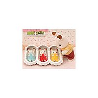 Calico Critters Triplets Care Set